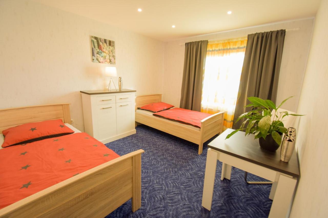Mainzimmer - Business Apartments Hasloch  Экстерьер фото