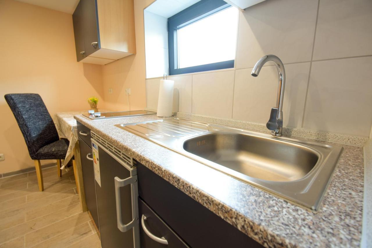 Mainzimmer - Business Apartments Hasloch  Экстерьер фото