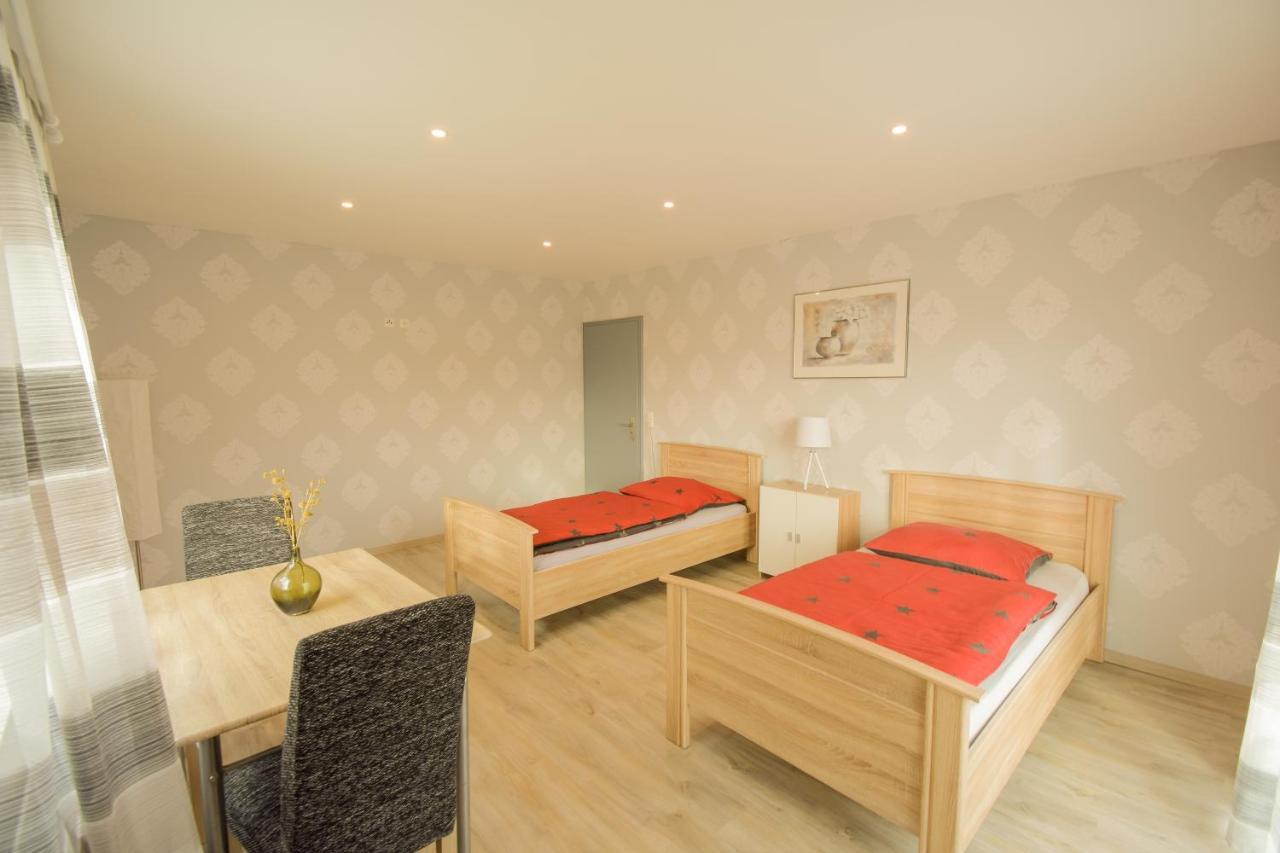 Mainzimmer - Business Apartments Hasloch  Экстерьер фото